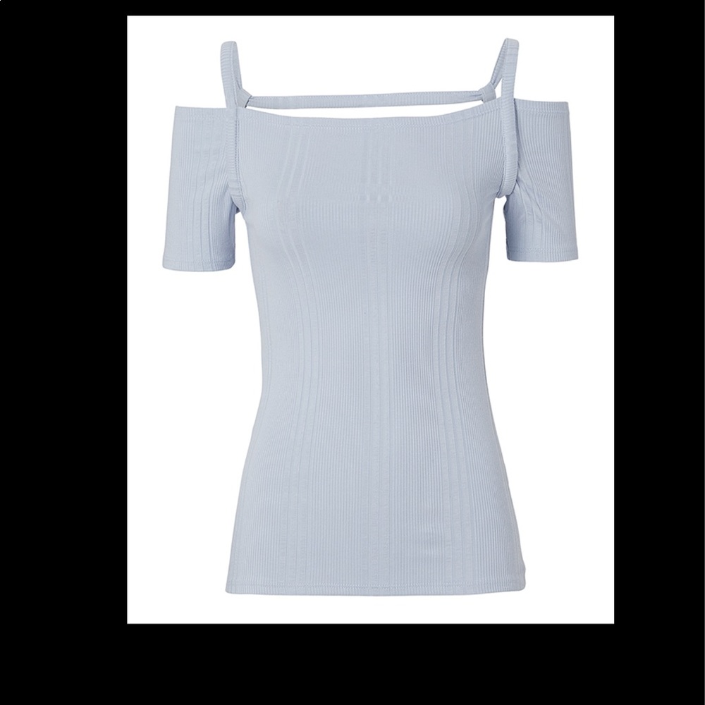 Frame strappy off shoulder tee